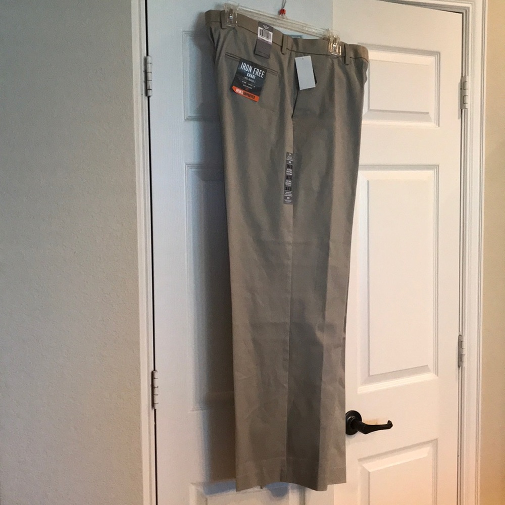 Khaki Tan Dockers